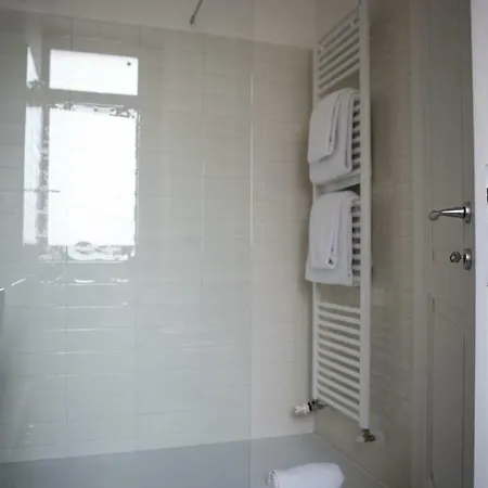 ベッド・アンド・ブレックファスト G&g